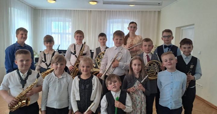 Tukuma mūzikas skolas pirmklasniekiem – pirmais koncerts