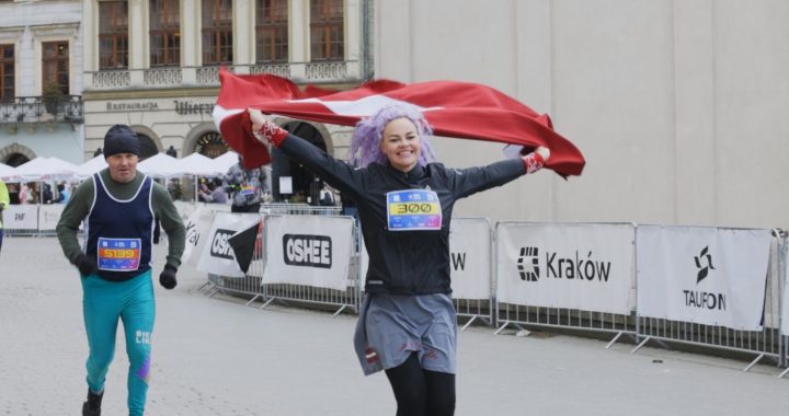 Aicina piedalīties filmā par tukumnieci, kura noskrējusi 300 maratonus!