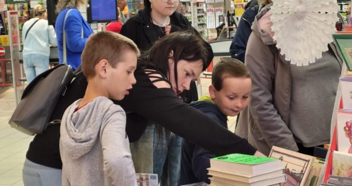 Tukumā turpinās grāmatu apmaiņa