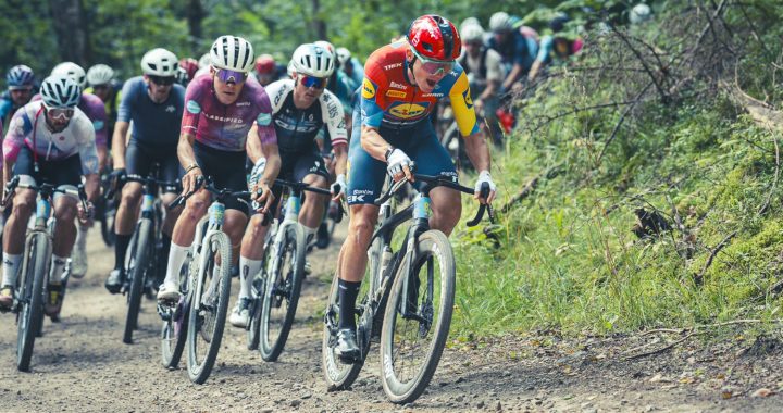 Gravel Weekend 145 km distancē uzvar Pjotrs Haviks un Sofija Raita