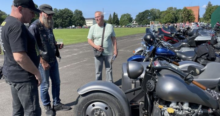 Gabaliņš Engures svētku