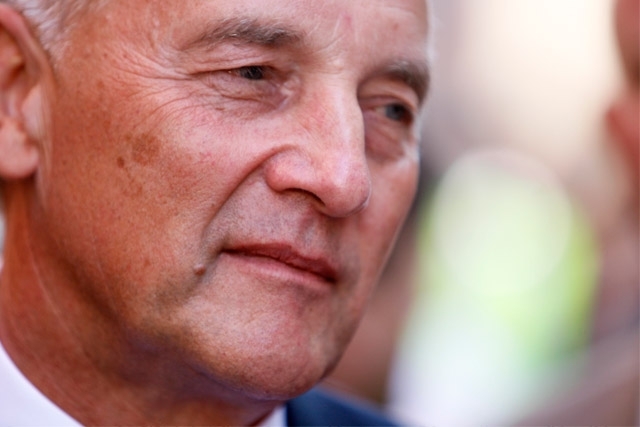 Prezidents grib lielākus sodus par necieņas izrādīšanu valsts simboliem