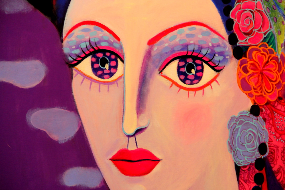 Arī Liepājas muzejā uzzied Elitas Patmalnieces darbi