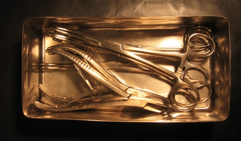 Bērnu slimnīca saņem vērtīgus medicīnas instrumentus