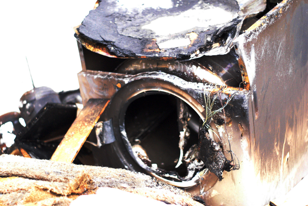 Brīvdienās 3 reizes aizdegas veļas mazgājamās mašīnas