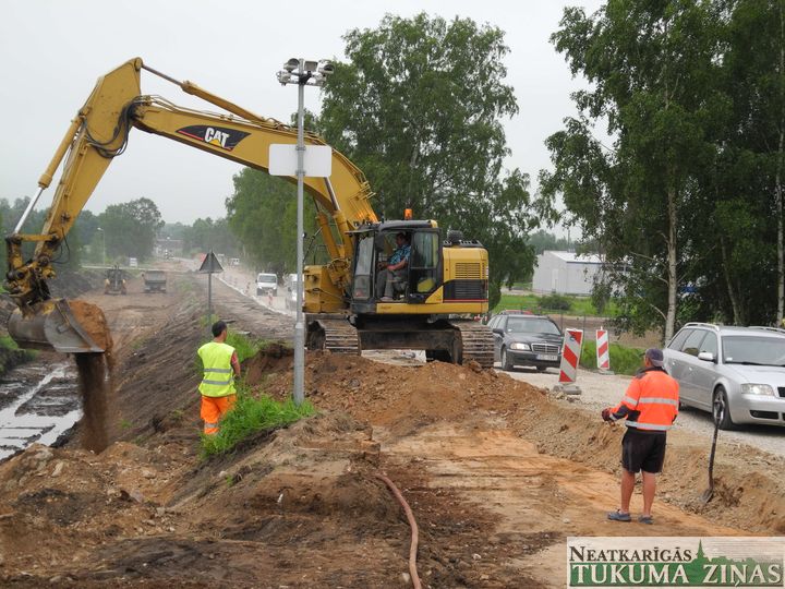 Darbi Zemītes ielā rit pilnā sparā