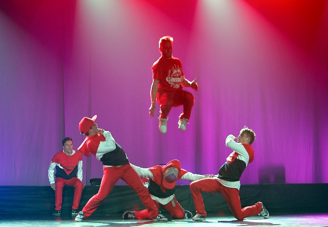 Deju konkursā «Magic Dance CUP» uzvaru gūst grupa «LYBS»