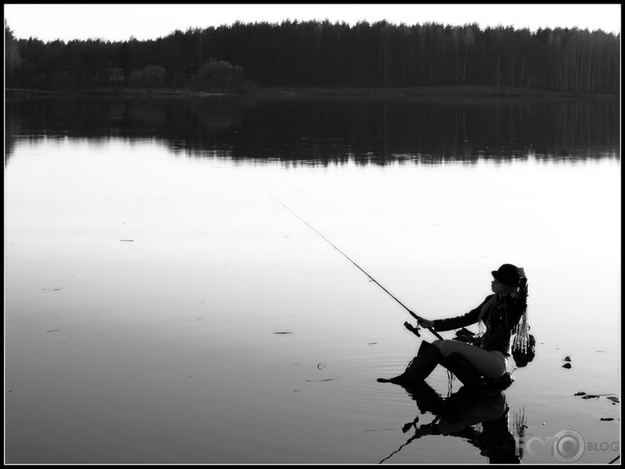 Ievērojiet drošību, makšķerējot elektropārvades līniju tuvumā!