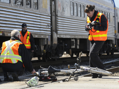 Jaunietis alkohola reibumā gūst traumas, ar velosipēdu krītot uz dzelzceļa sliedēm