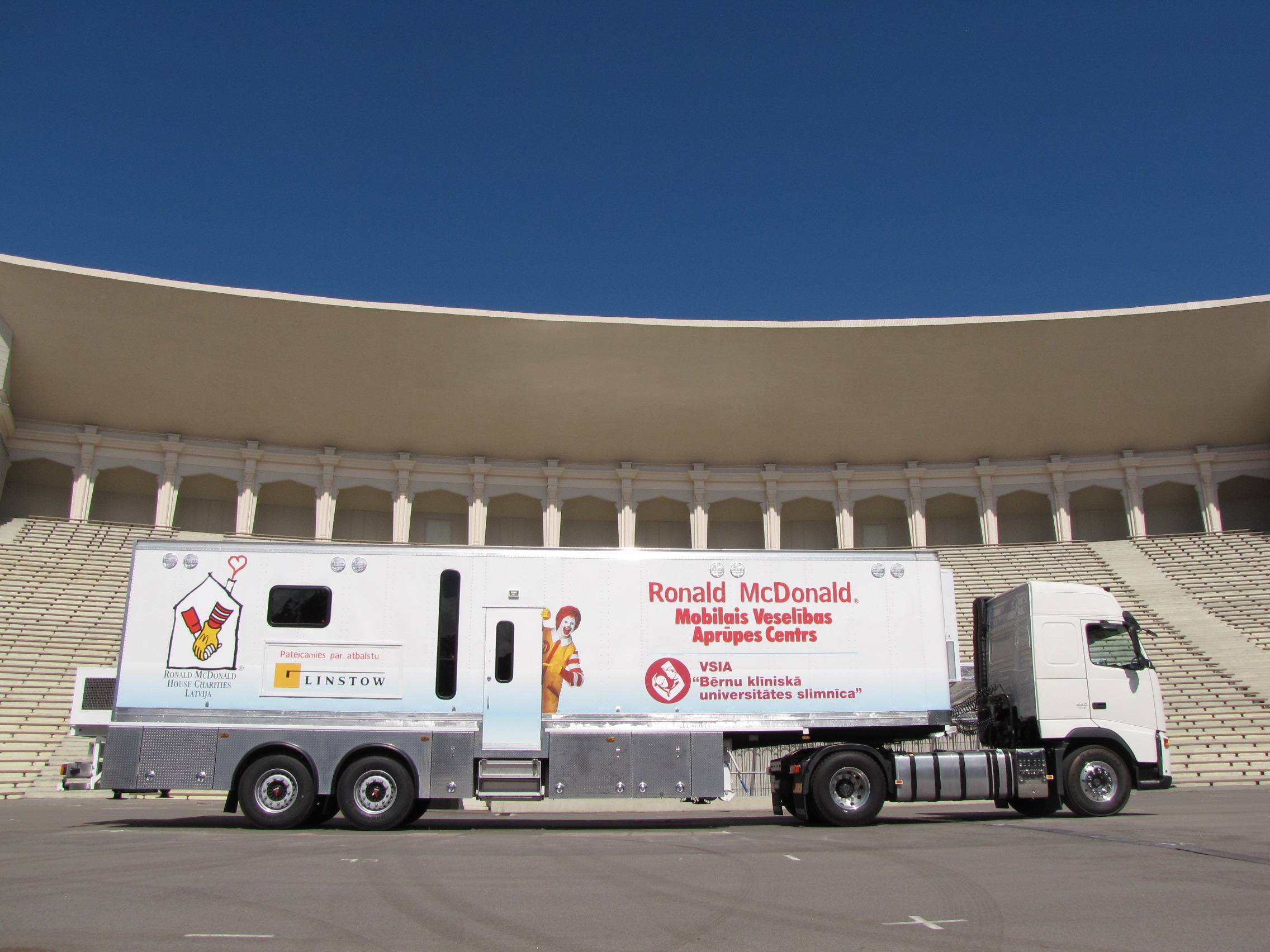 «Mobilais veselības aprūpes centrs» sniedzis bezmaksas veselības aprūpi 4237 bērniem