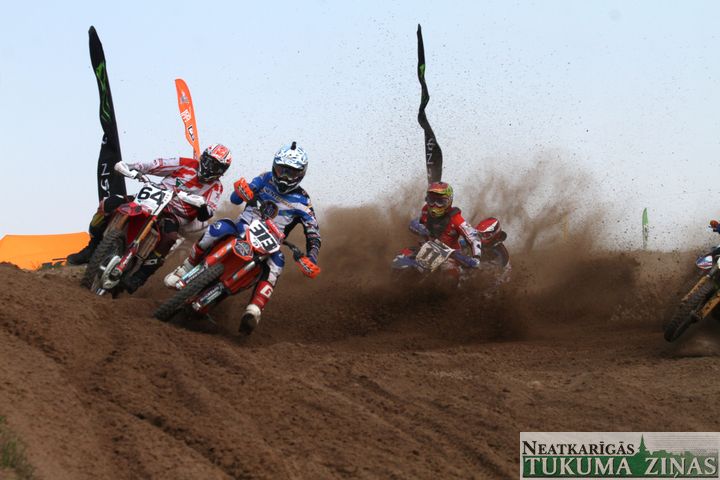 Kandavā norisinājās Baltijas motokrosa seriāla «Monster Energy Superkauss» IV posms /FOTO/