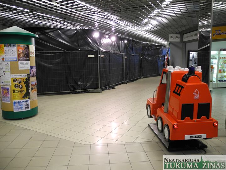 Kāpēc slēgts «Rimi» lielveikals Tukumā?