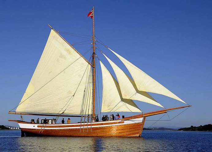 Kļūsti par brīvprātīgo sakaru virsnieku «The Tall Ships Races 2013» regates Rīgas posmā