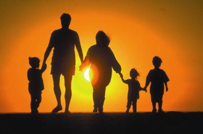 Sniegsim atbalstu kārtīgai un centīgai ģimenei no Kandavas