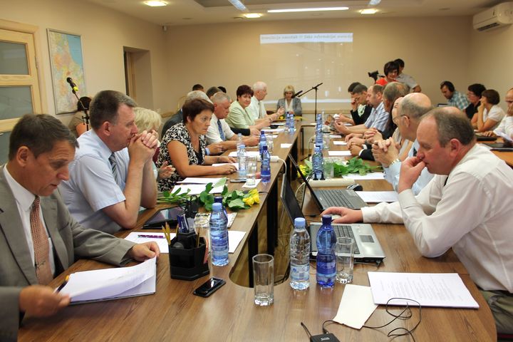 Par Tukuma novada domes priekšsēdētāju vienbalsīgi ievēl Juri Šulcu