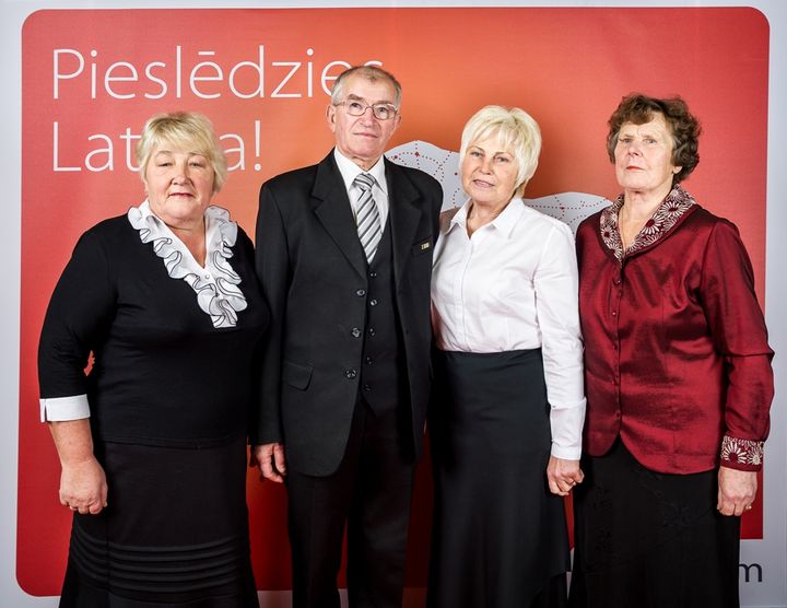 «Pieslēdzies, Latvija!» sveic informātikas skolotājas no Kandavas