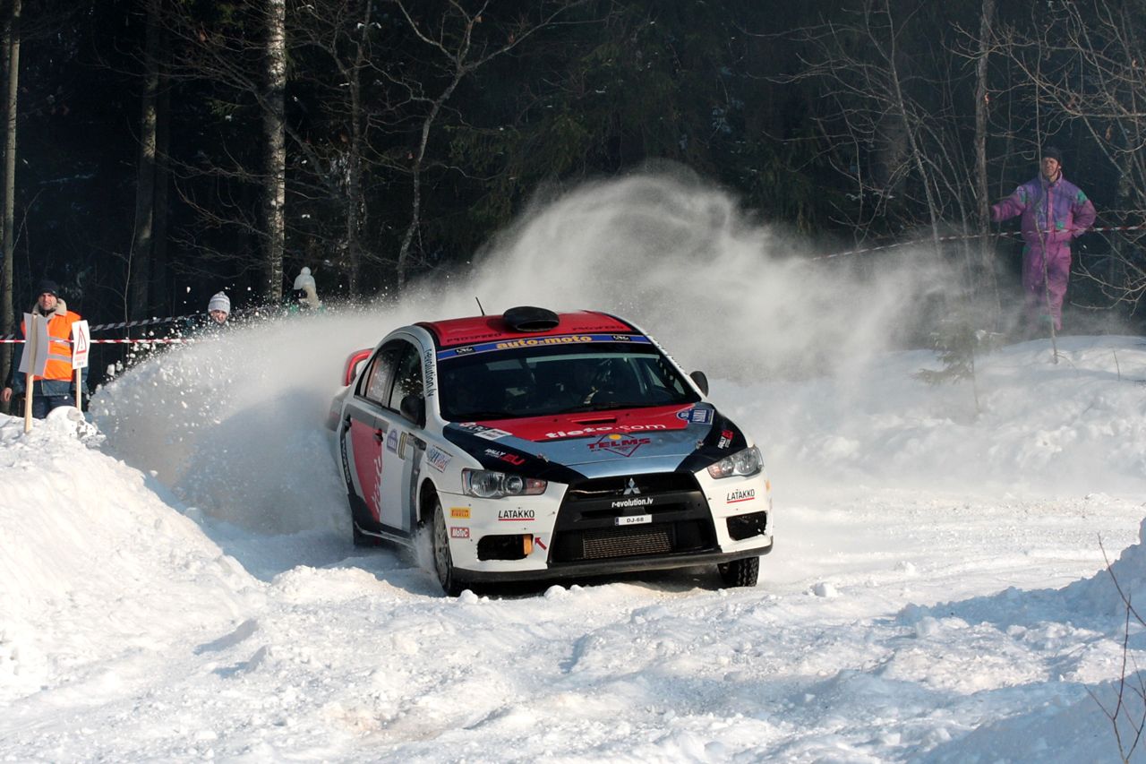 Rallijs «Sarma 2013» izceļas ar rezultātu “karuseli”