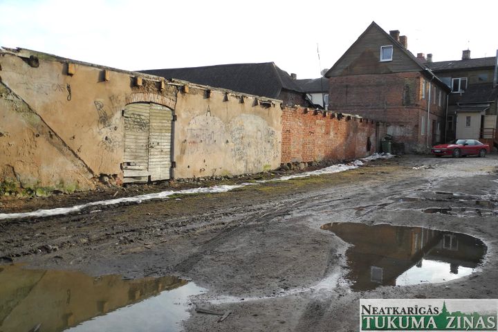 SIA «Stiga RM» vēlas būvēt viesnīcu un peldbaseinu Katrīnas laukumā