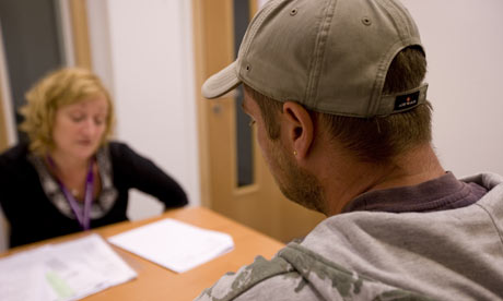 Tukumniek, uzmanies no viltus probācijas dienesta darbinieces!