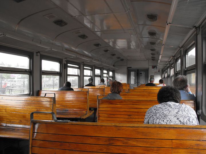 Uzbrūk konduktorei; pasažieris izvelk gāzes pistoli /papildināts/